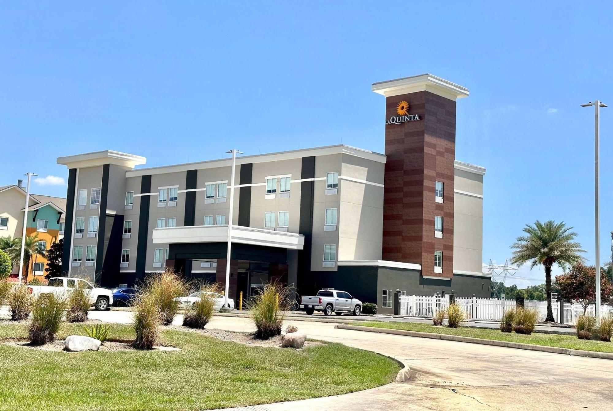 Hotel La Quinta By Wyndham Gonzales La Zewnętrze zdjęcie