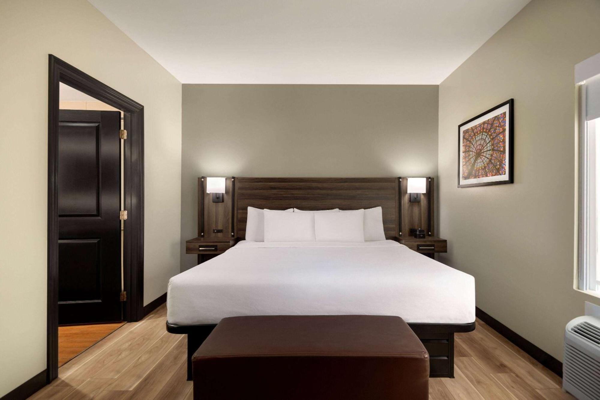 Hotel La Quinta By Wyndham Gonzales La Zewnętrze zdjęcie