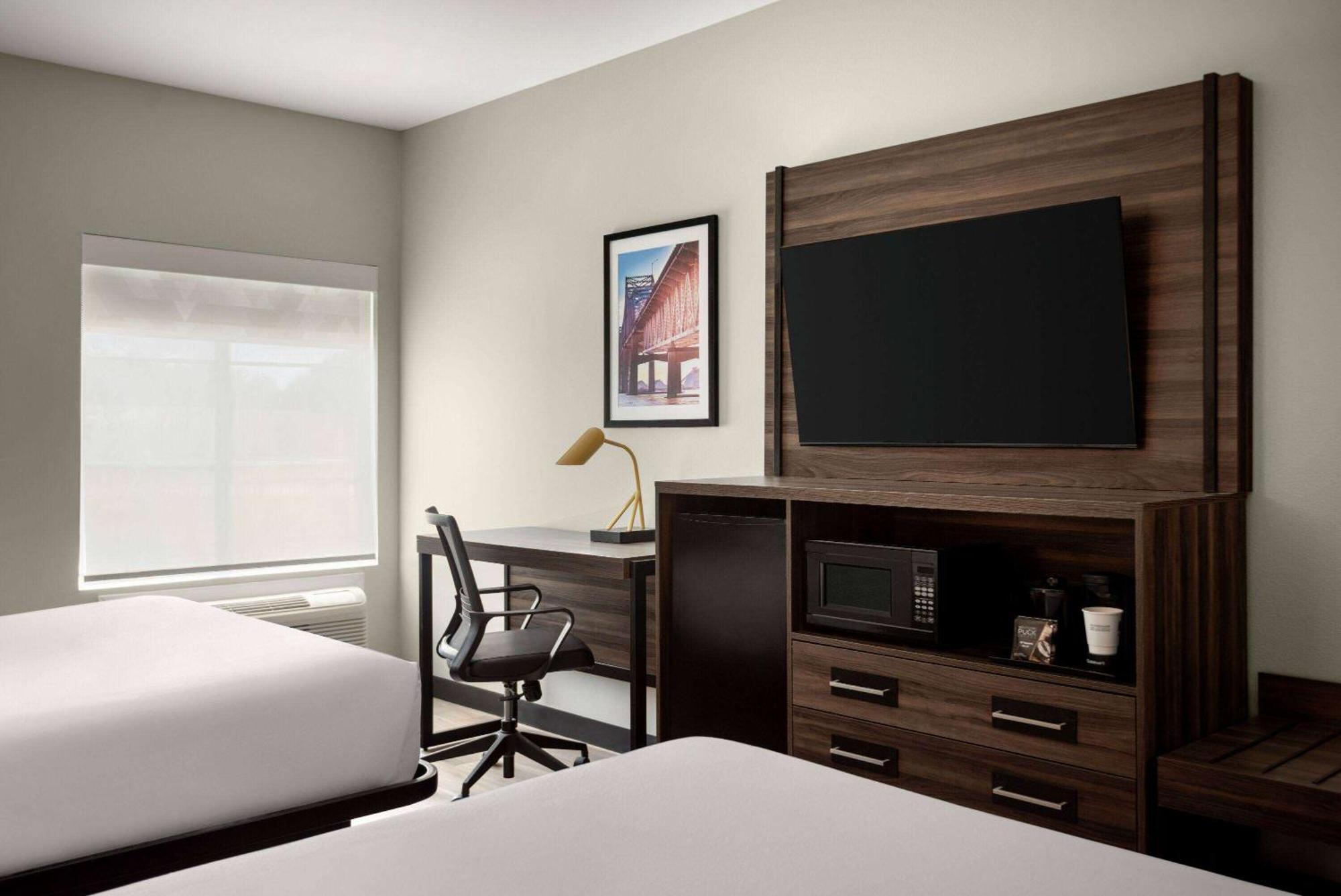 Hotel La Quinta By Wyndham Gonzales La Zewnętrze zdjęcie