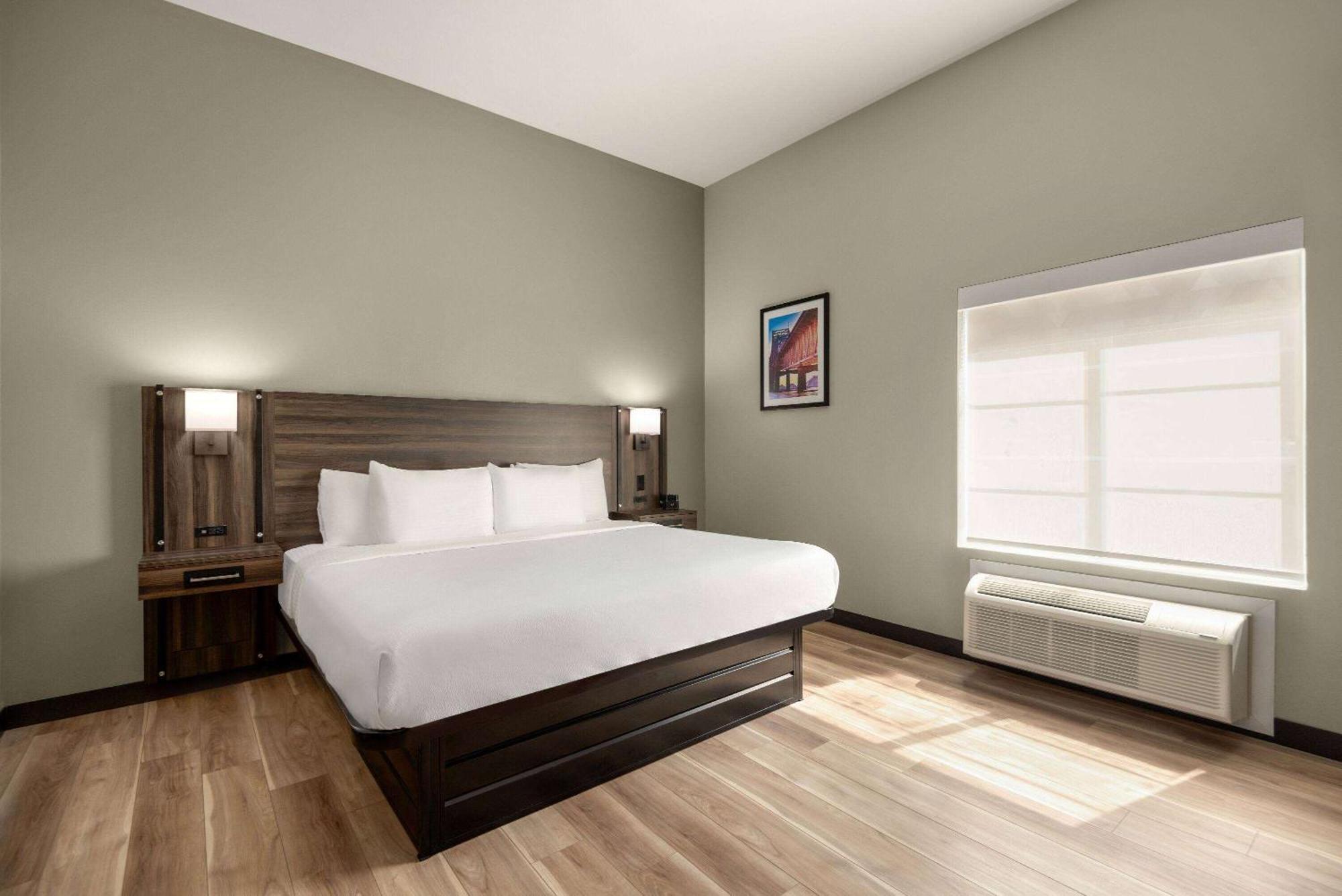 Hotel La Quinta By Wyndham Gonzales La Zewnętrze zdjęcie