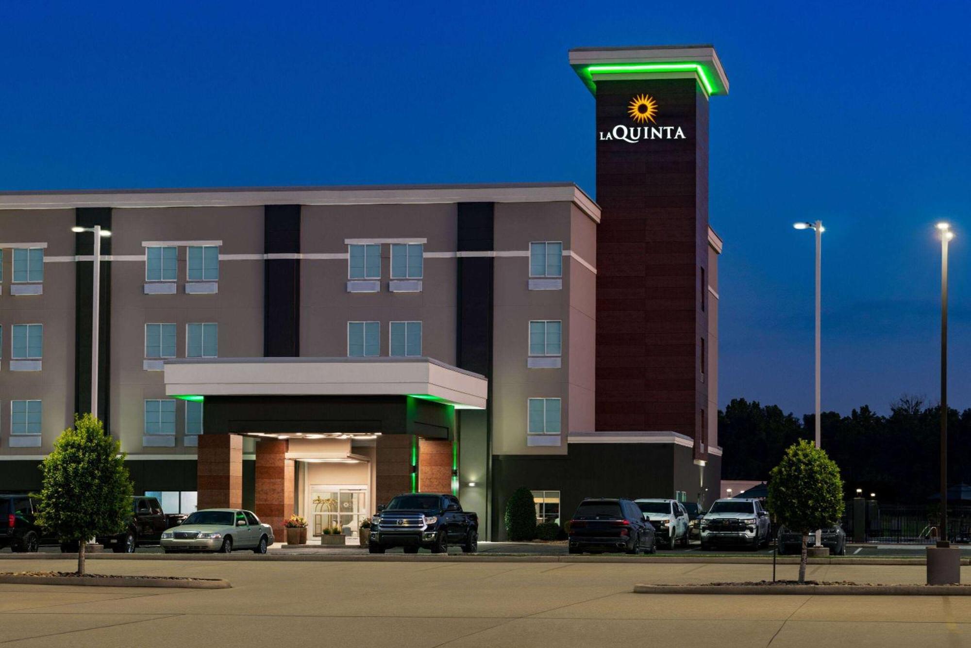 Hotel La Quinta By Wyndham Gonzales La Zewnętrze zdjęcie